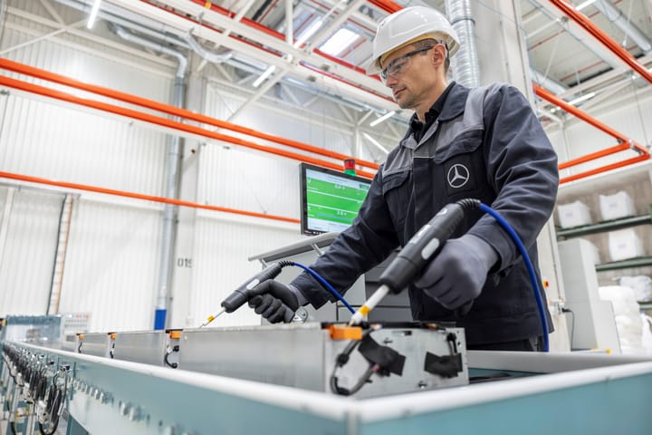 Mercedes-Benz Opens Own State of the Art Battery Recycling Plant